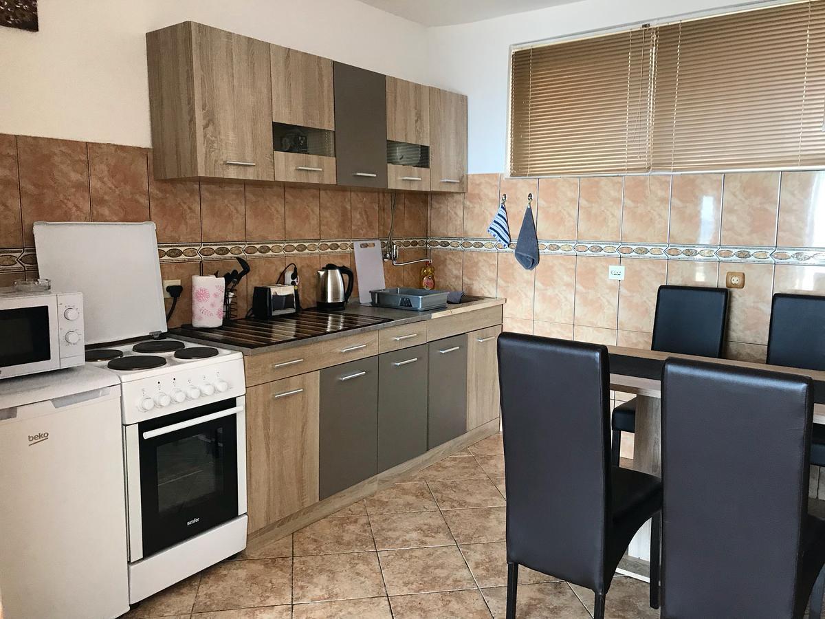 Apartment Jana Ulcinj Luaran gambar