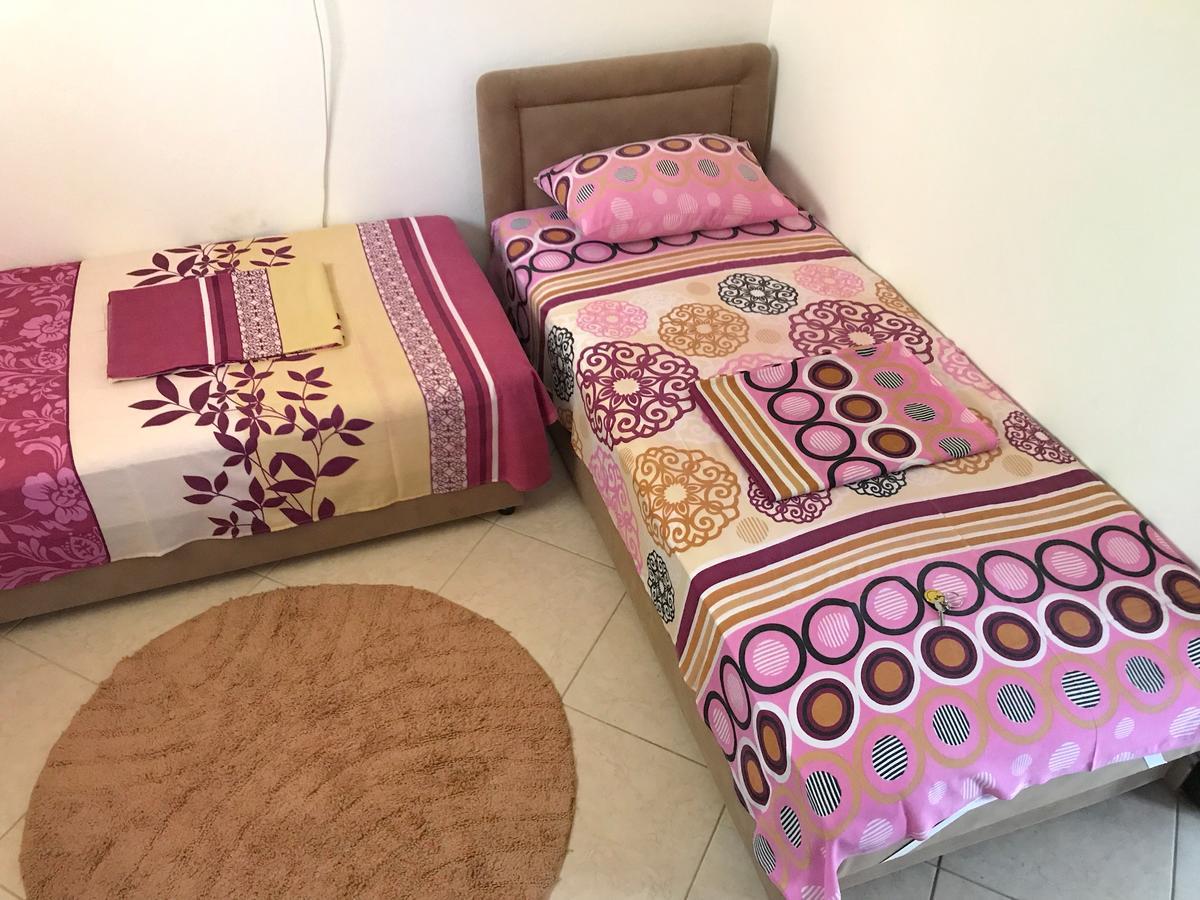 Apartment Jana Ulcinj Luaran gambar